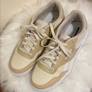 Reebok Women's Cream and Tan Sneakers